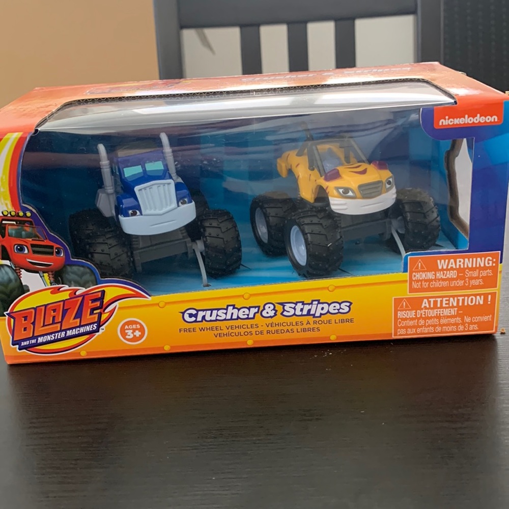 Blaze and the Monster Machines Vehicles - Crusher and Stripes combo